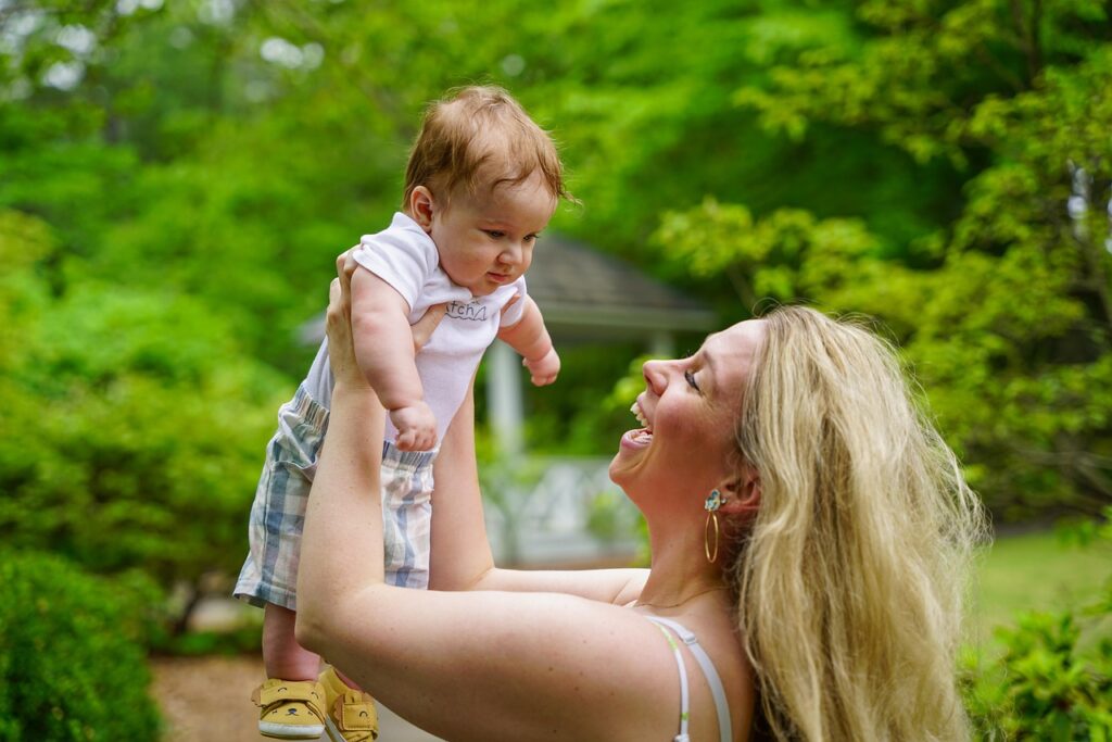first-time mom tips for newborn care